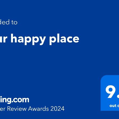 ריל Your Happy Place מראה חיצוני תמונה